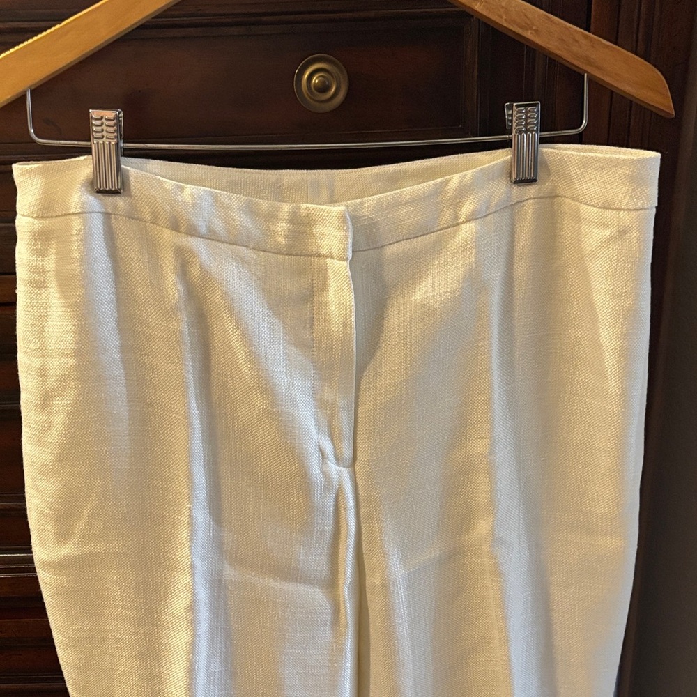 Tahari Pants Suit - Picture 7 of 11